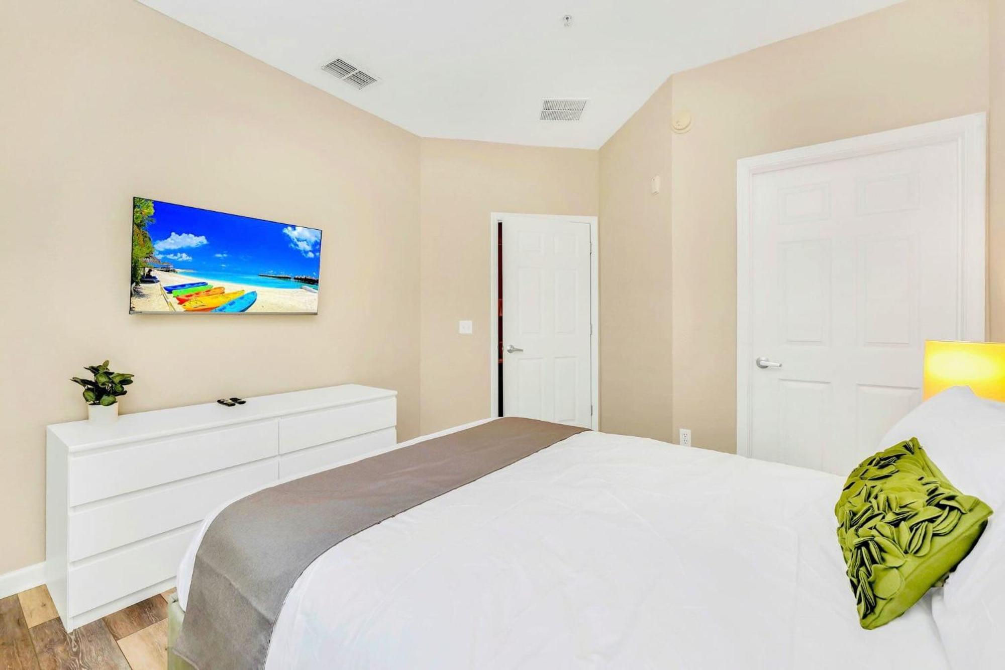 Near Disney - 3Br Condo - Pool Hot Tub And Games 奥兰多 外观 照片